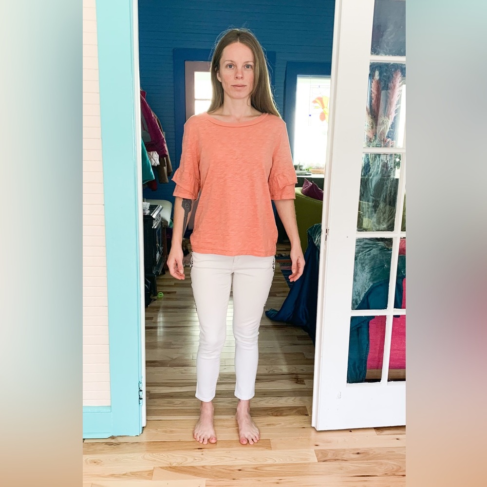 dylan crinkle tshirt in peach sz Small